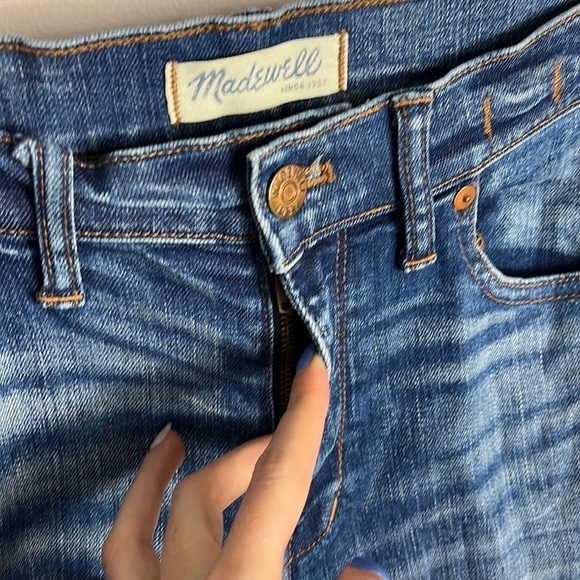 Madewell High Riser Skinny Jeans Torn-Knee Medium Wash Size 27 - Picture 4 of 15